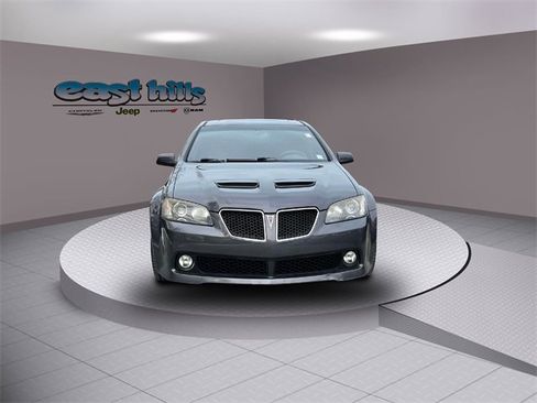 Used 2009 Pontiac G8 GT w/ Premium Package image 2