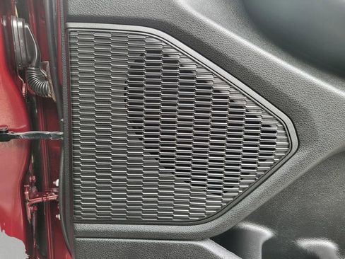 Used 2025 Jeep Grand Cherokee Laredo X w/ Luxury Tech Group I image 33