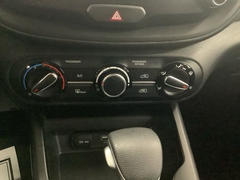 Used 2023 Kia Soul LX image 16