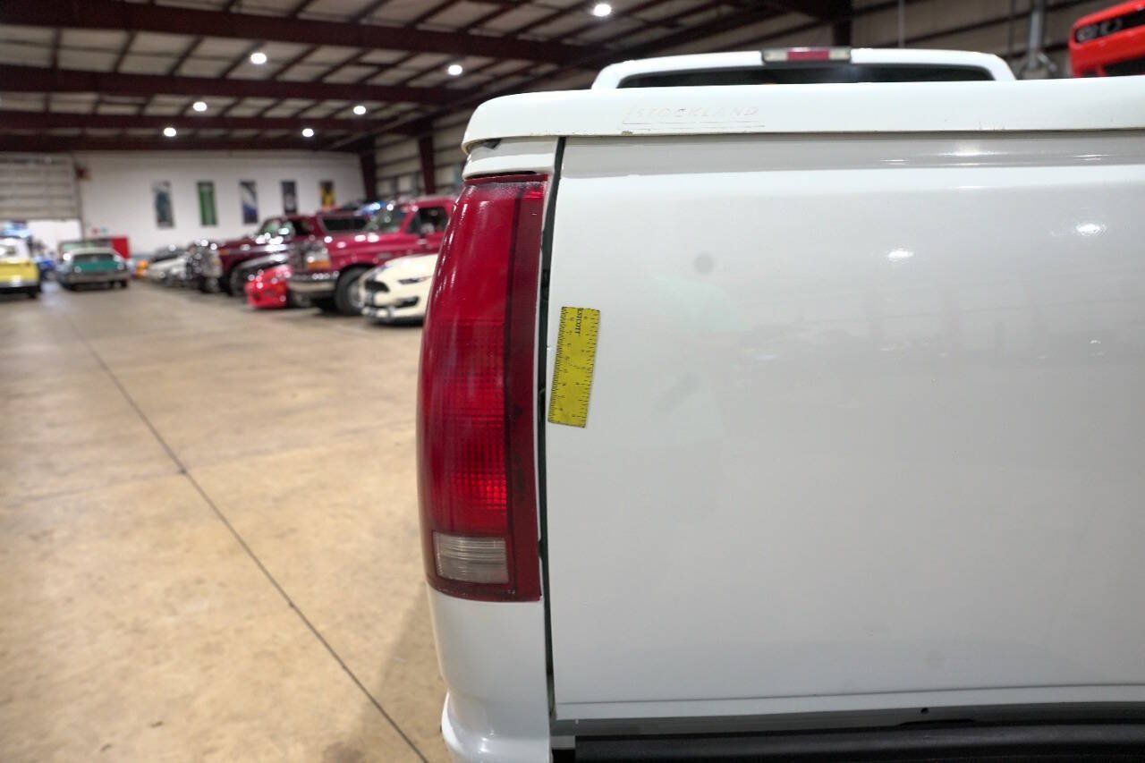 Used 1998 Chevrolet Silverado 1500 4x4 Extended Cab w/ Preferred Equipment Group 2 image 36