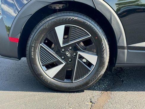 Certified 2025 Hyundai Ioniq 5 SEL AWD/4WD image 4