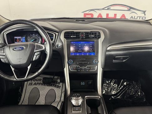 Used 2020 Ford Fusion SEL FWD image 30