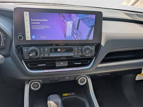 New 2026 Toyota Grand Highlander AWD image 12