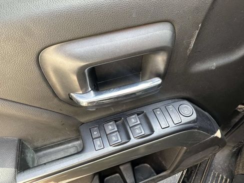 Used 2019 Chevrolet Silverado 1500 LT w/ All Star Edition AWD/4WD image 17