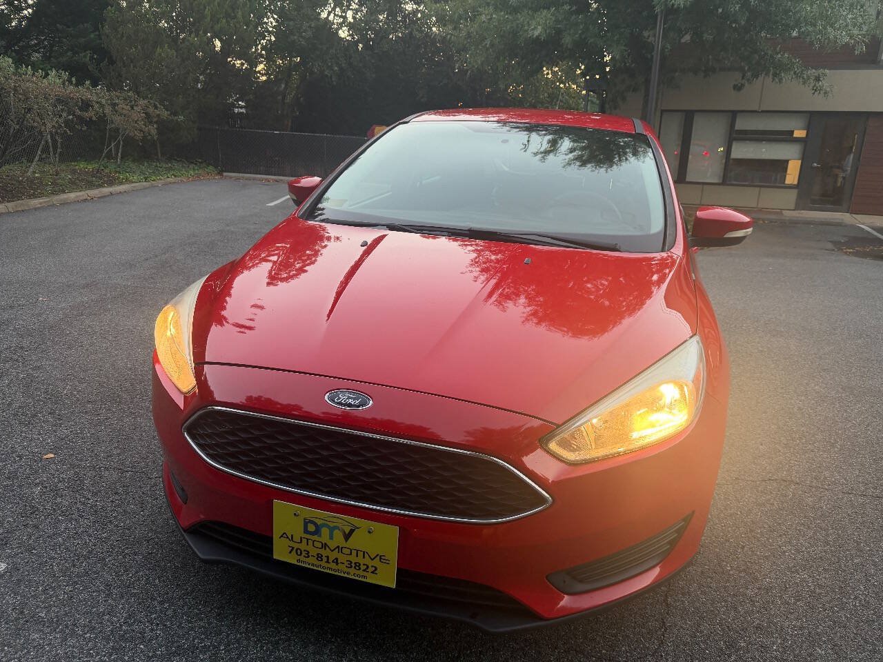Used 2017 Ford Focus SE FWD image 6
