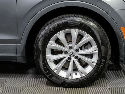 Used 2019 Volkswagen Tiguan S w/ Driver Assistance Package image 5