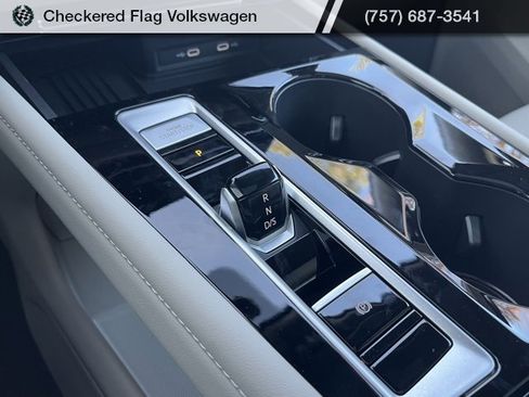 New 2026 Volkswagen Atlas SEL Premium R-Line image 42