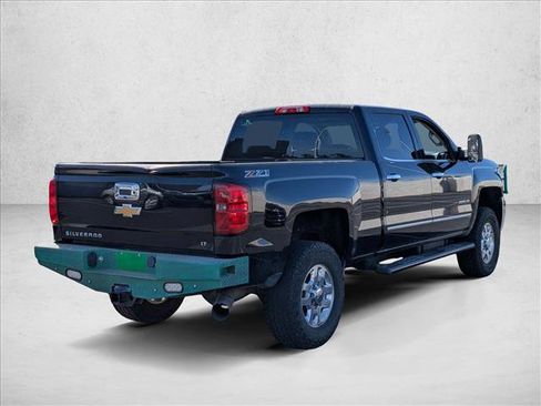 Used 2015 Chevrolet Silverado 2500 LT w/ Z71 Package, Off-Road image 5