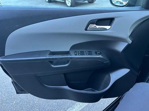 Used 2012 Chevrolet Sonic LT FWD image 17