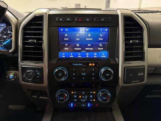 Used 2021 Ford F250 Lariat w/ Lariat Ultimate Package AWD/4WD image 19