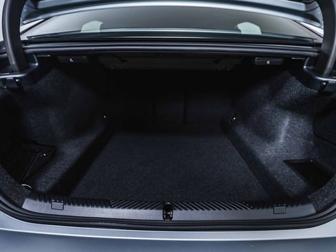 Used 2026 BMW 530i 530i w/ M Sport Package image 8