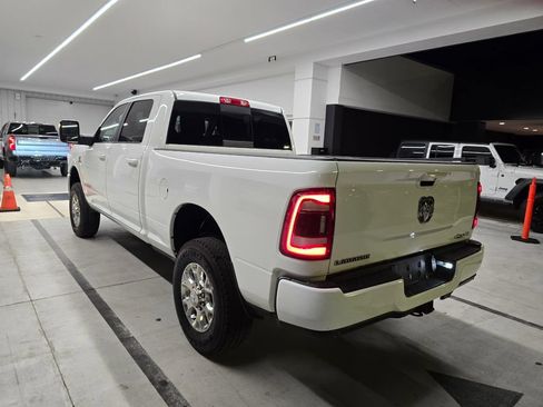 Used 2024 RAM 2500 Laramie w/ Safety Group AWD/4WD image 4