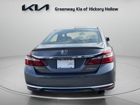 Used 2016 Honda Accord EX image 6
