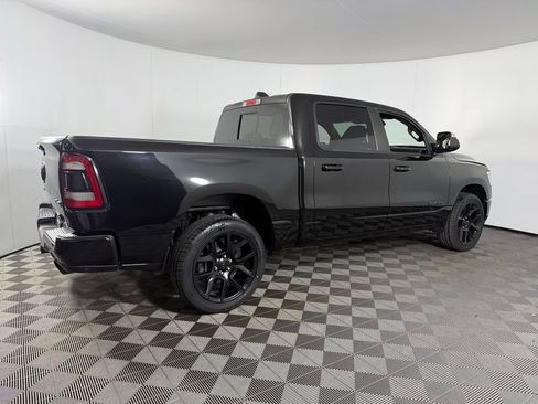 Used 2024 RAM 1500 Laramie AWD/4WD image 7