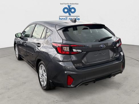 Used 2024 Subaru Impreza 2.0i AWD/4WD image 3