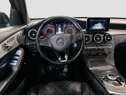 Used 2019 Mercedes-Benz GLC 43 AMG 4MATIC image 26