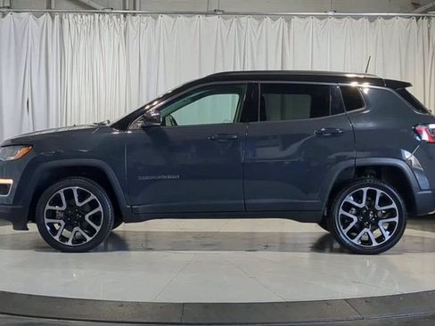 Used 2018 Jeep Compass Limited AWD/4WD image 6