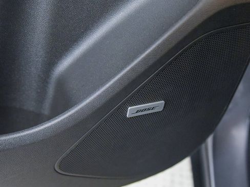 Used 2023 Chevrolet Bolt EUV Premier w/ Sun & Sound Package image 17