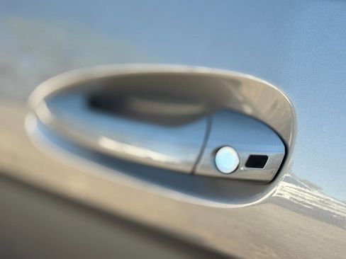 Used 2009 Mercedes-Benz C 300 4MATIC Sedan image 16