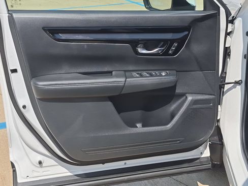 Used 2024 Honda CR-V EX-L image 12