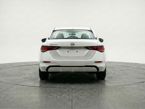 Used 2025 Nissan Sentra S image 7