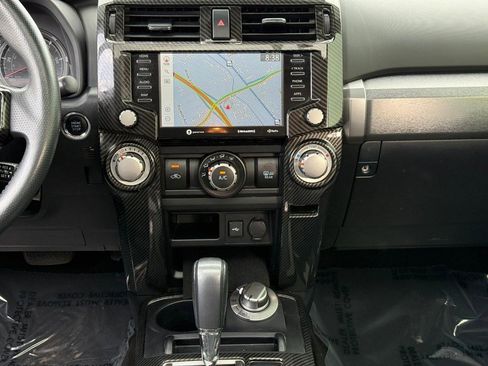 Certified 2022 Toyota 4Runner SR5 Premium w/ Moonroof Package AWD/4WD image 16