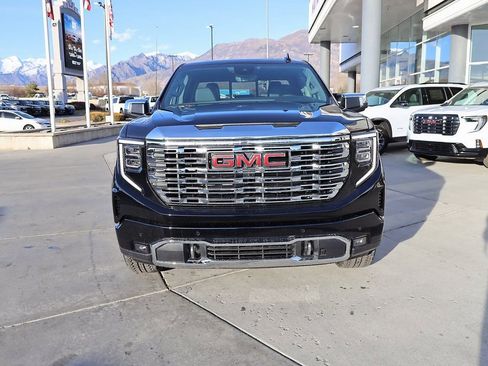 New 2026 GMC Sierra 1500 Denali w/ Technology Package AWD/4WD image 9