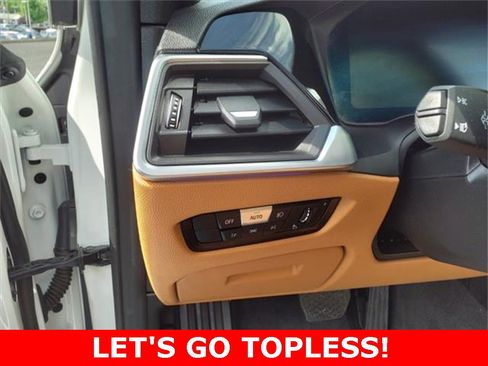 Used 2021 BMW 430i Convertible w/ Convenience Package image 12