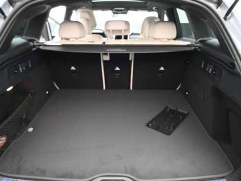 New 2026 Mercedes-Benz GLC 300 image 12