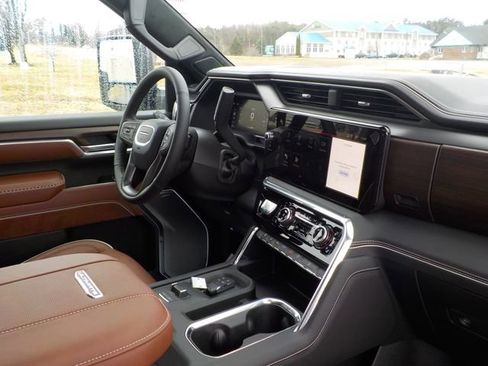 New 2026 GMC Sierra 2500 Denali Ultimate AWD/4WD image 36