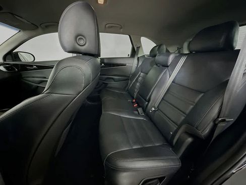 Used 2019 Kia Sorento EX FWD image 14
