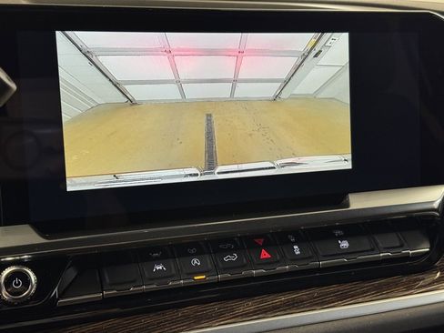 New 2026 GMC Sierra 1500 SLE image 38