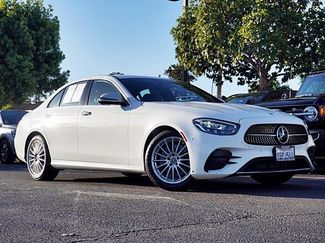 Used 2022 Mercedes-Benz E 350 Sedan video 2