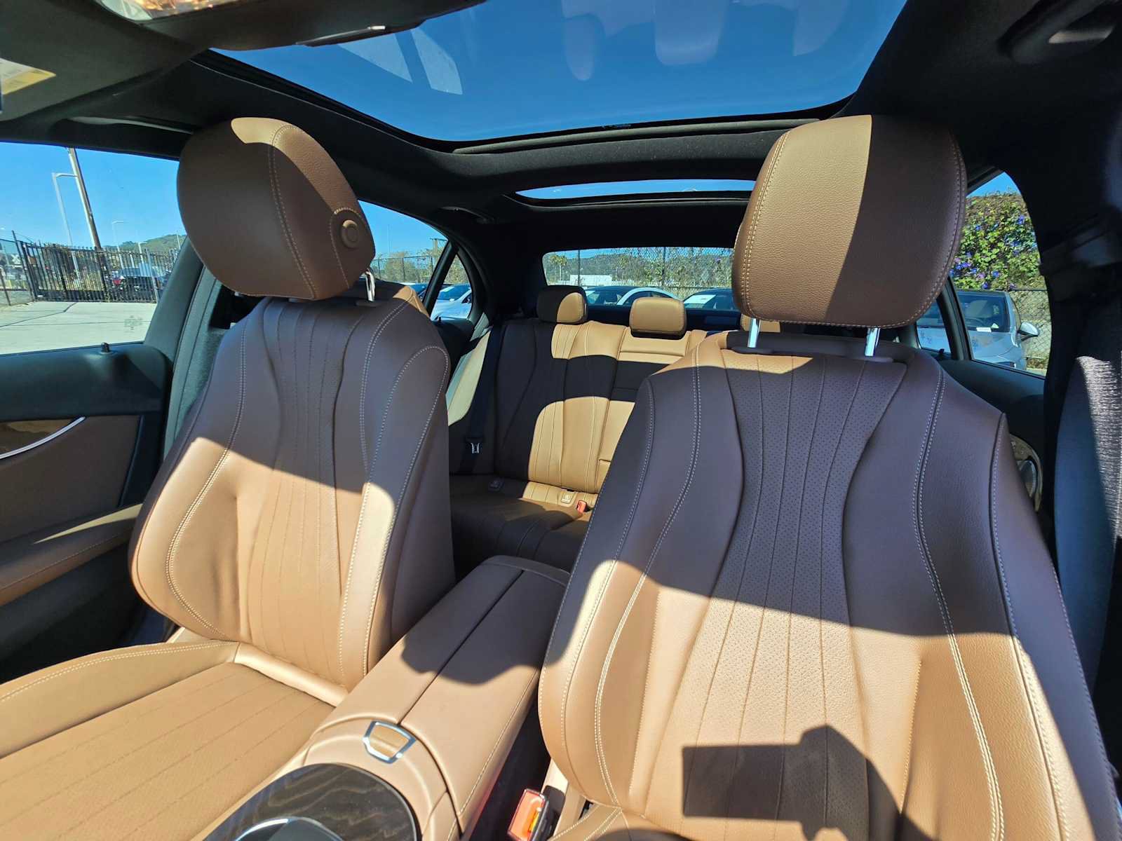 Used 2023 Mercedes-Benz E 350 Sedan image 21