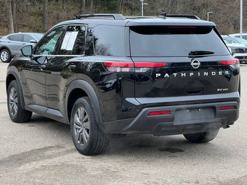 Used 2024 Nissan Pathfinder SV AWD/4WD image 11