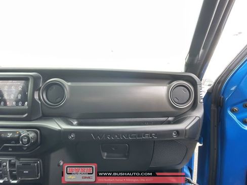 Used 2022 Jeep Wrangler Unlimited Sport image 29