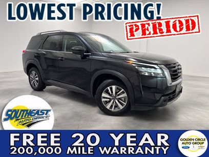 Used 2025 Nissan Pathfinder SL