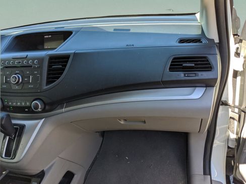 Used 2014 Honda CR-V LX image 18