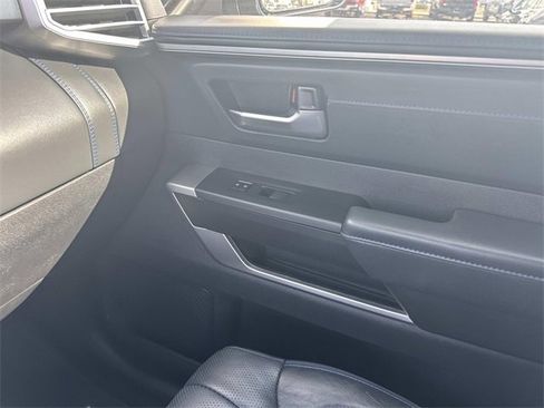 Used 2024 Toyota Tundra Platinum image 23