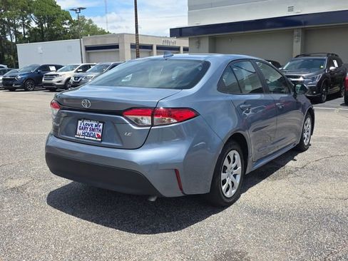 Used 2024 Toyota Corolla LE FWD image 4