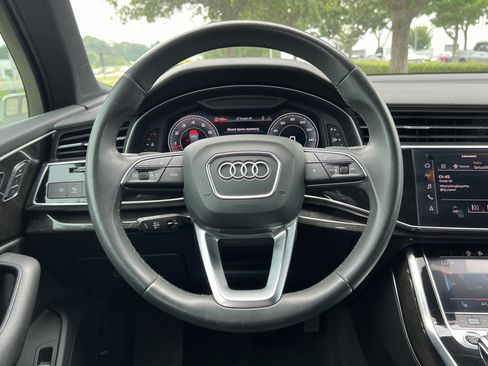 Used 2022 Audi Q7 3.0T Premium Plus AWD/4WD image 18