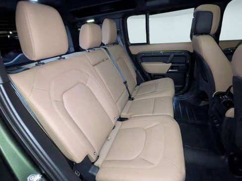 New 2026 Land Rover Defender 110 X-Dynamic SE AWD/4WD image 29