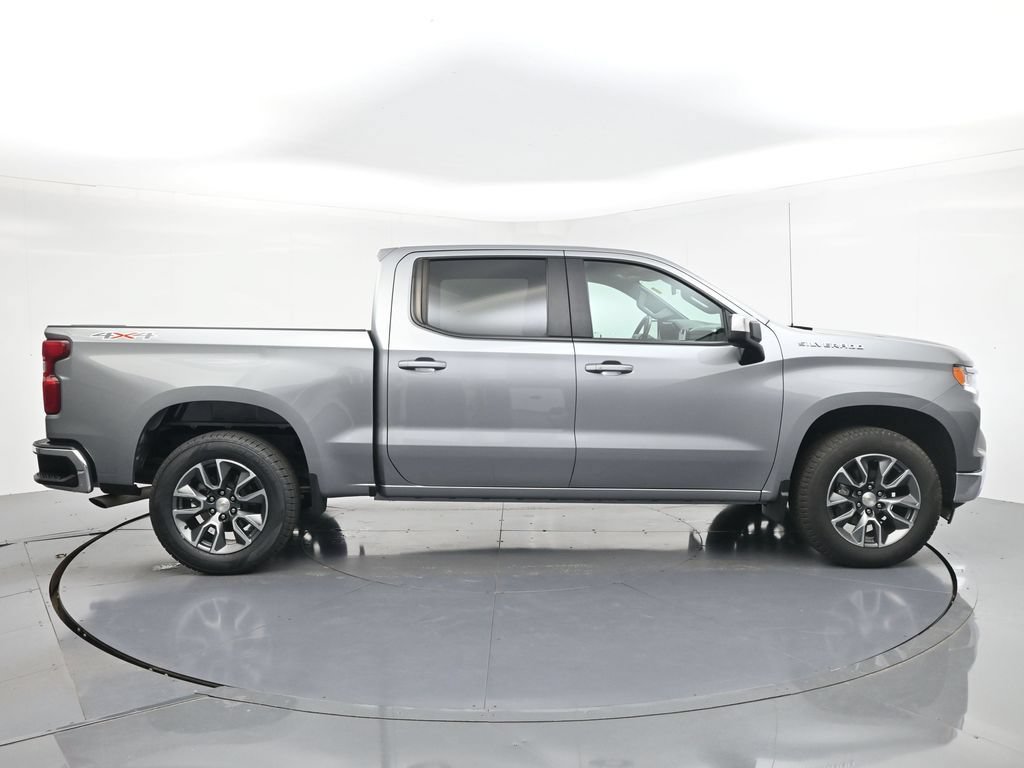 Used 2023 Chevrolet Silverado 1500 LT AWD/4WD image 6