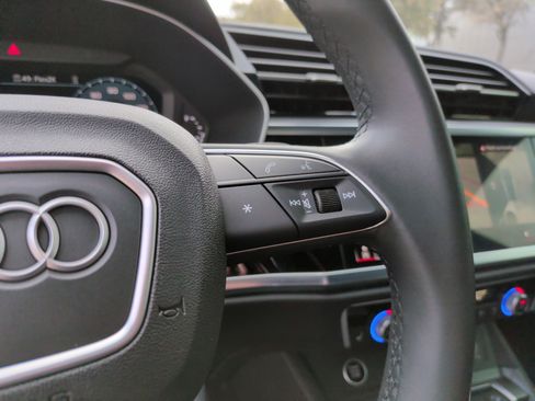 Certified 2023 Audi Q3 2.0T Premium Plus w/ Premium Plus Package image 20