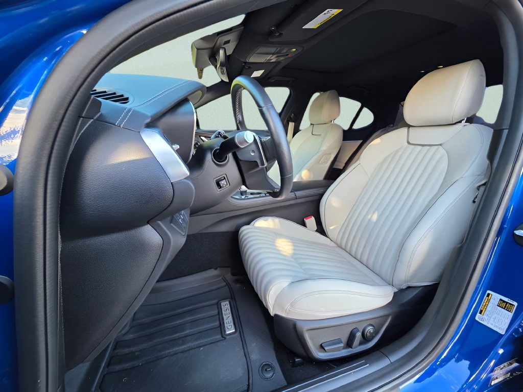 Used 2024 Genesis G70 2.5T w/ Sport Prestige Package AWD/4WD image 12