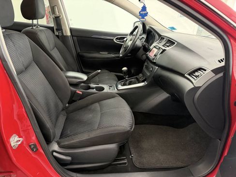 Used 2017 Nissan Sentra SR Turbo FWD image 23