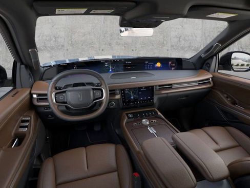 New 2026 Lincoln Navigator L Reserve AWD/4WD image 9