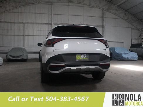Used 2023 Kia Sportage EX FWD image 15