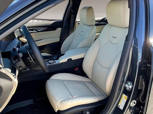 New 2026 Cadillac CT5 Premium Luxury image 9