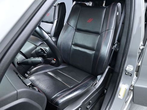 Used 2022 Dodge Durango R/T AWD/4WD image 11